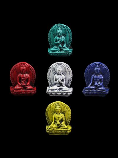 Cinq Dhyani bouddhas