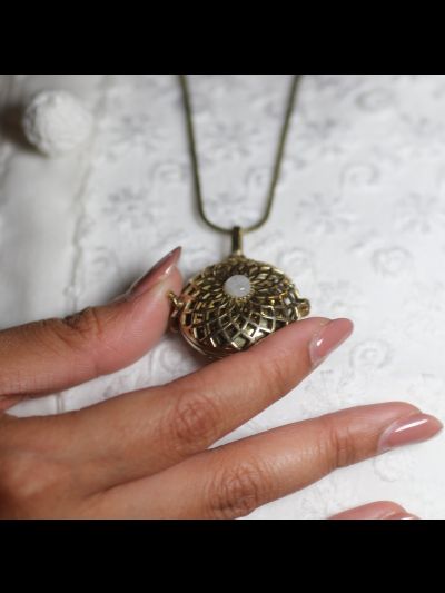 Bola de grossesse-Sunflower et Moon Stone-Avec chaine Gold Antique
