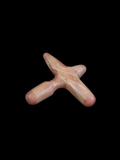 Croix Nuad Thao