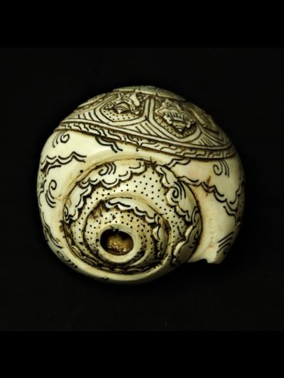 Conque Ashtamangala