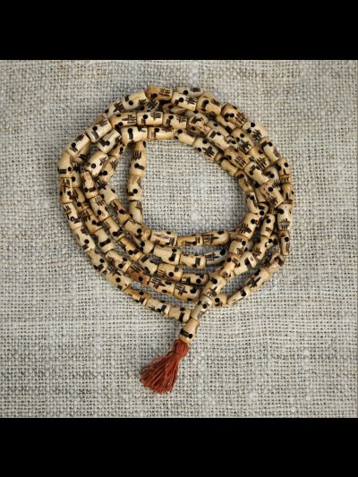 Mala tête de mort 12.5mm-Beige