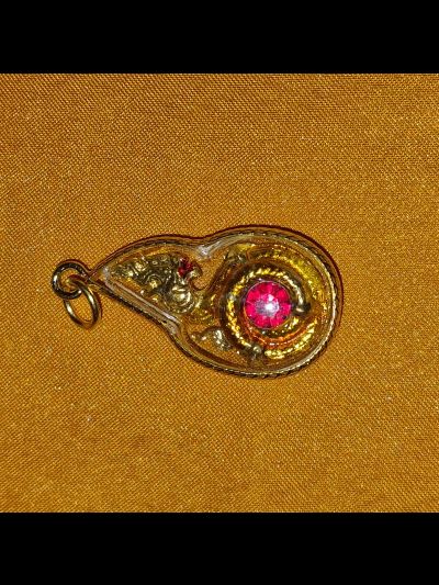 Pendentif Hypnotique Naga-Jaune