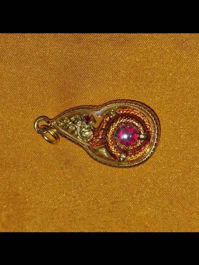 Pendentif Hypnotique Naga-Orange