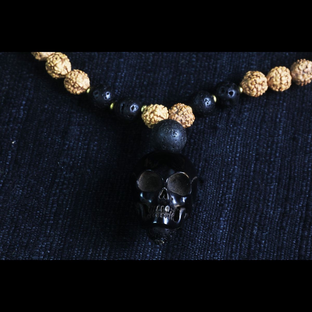 Rudraksha lave Tête de mort