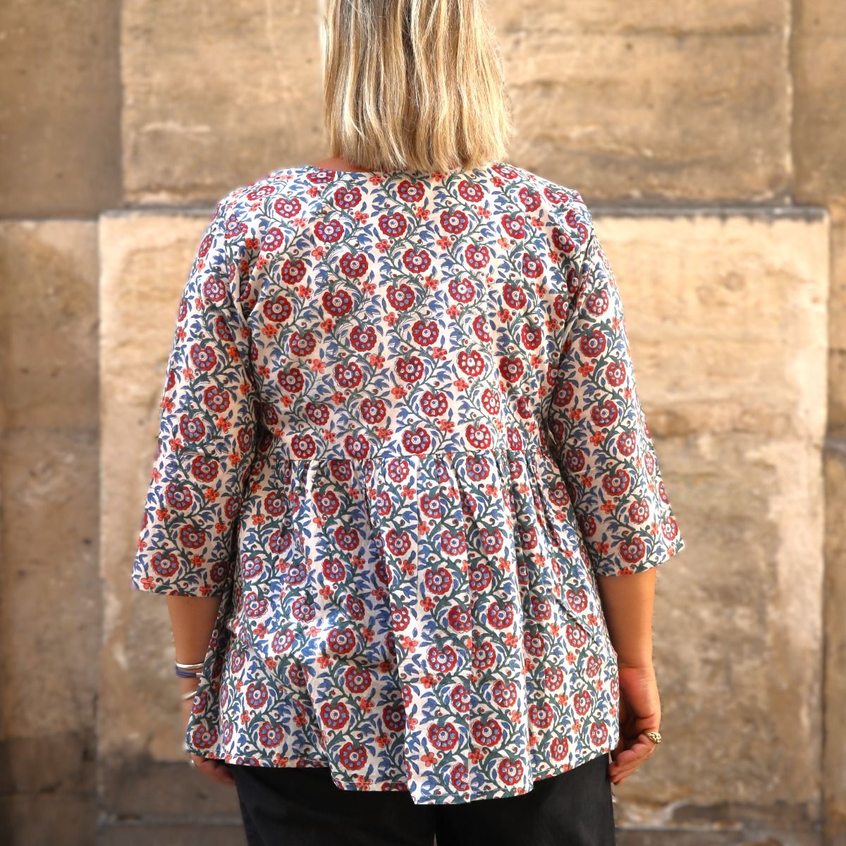 blouse tampon de bois