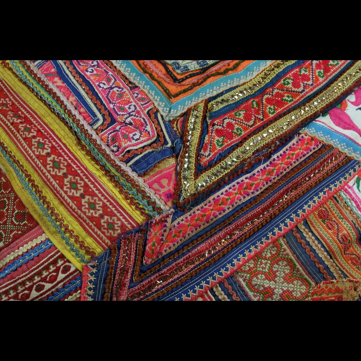 Mini Sac Tribal Hmong