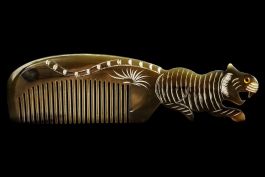 Peigne Corne Tigre