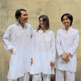 Kurta Yoga